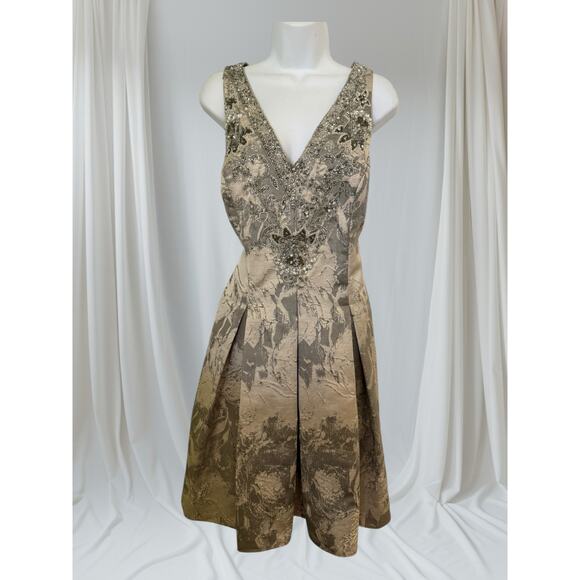Stunning Aidan Mattox Silver Beaded Formal Gown Dress 12 Stunning Aidan Mattox Silver Beaded Formal Gown Dress 12